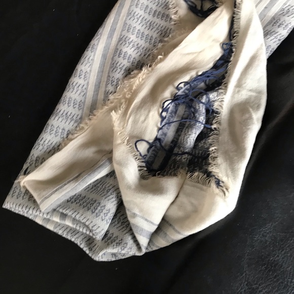 Infinity scarf - Picture 2 of 2